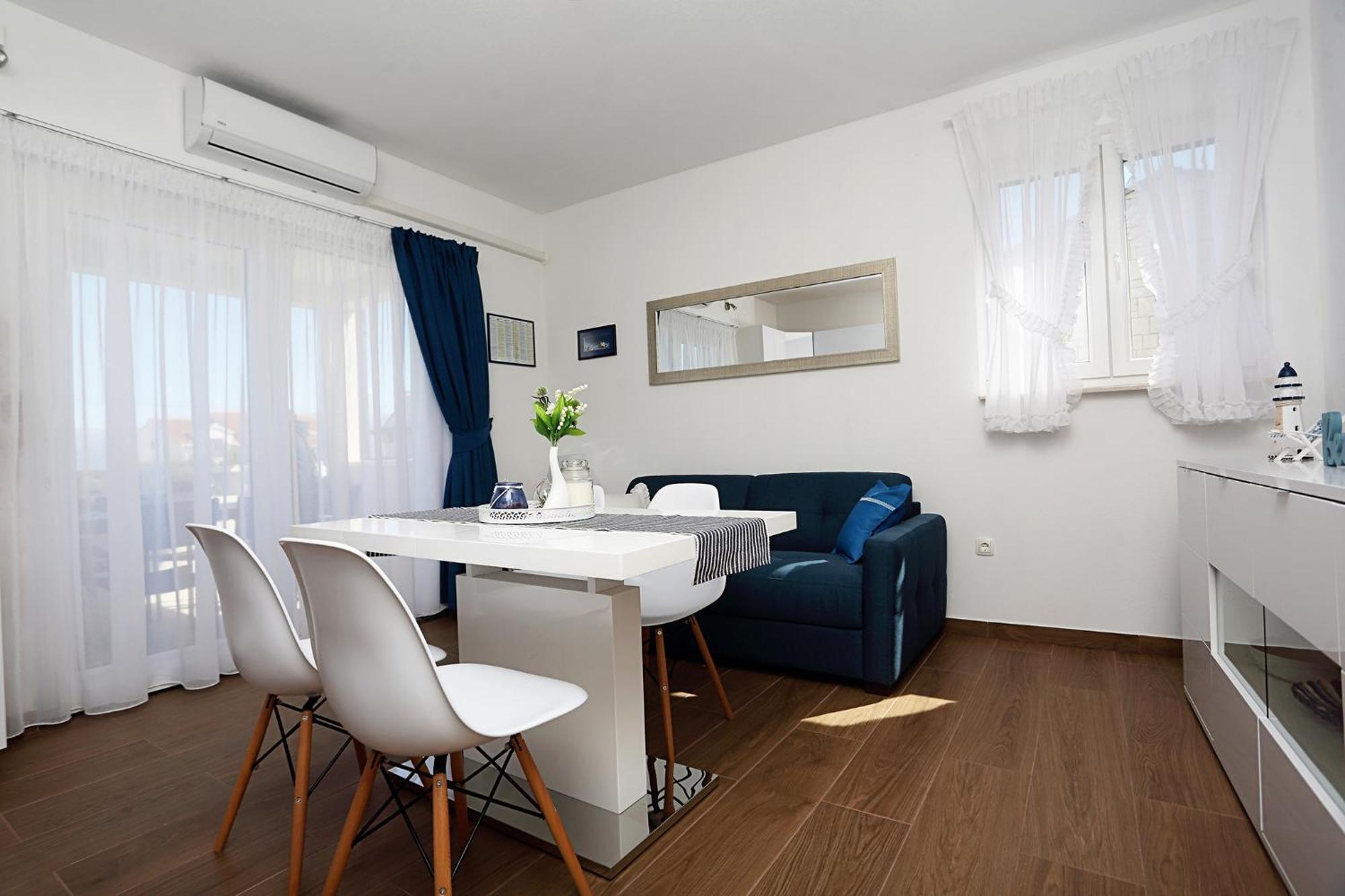 Apartments Romarin ซูเปตาร์ ภายนอก รูปภาพ