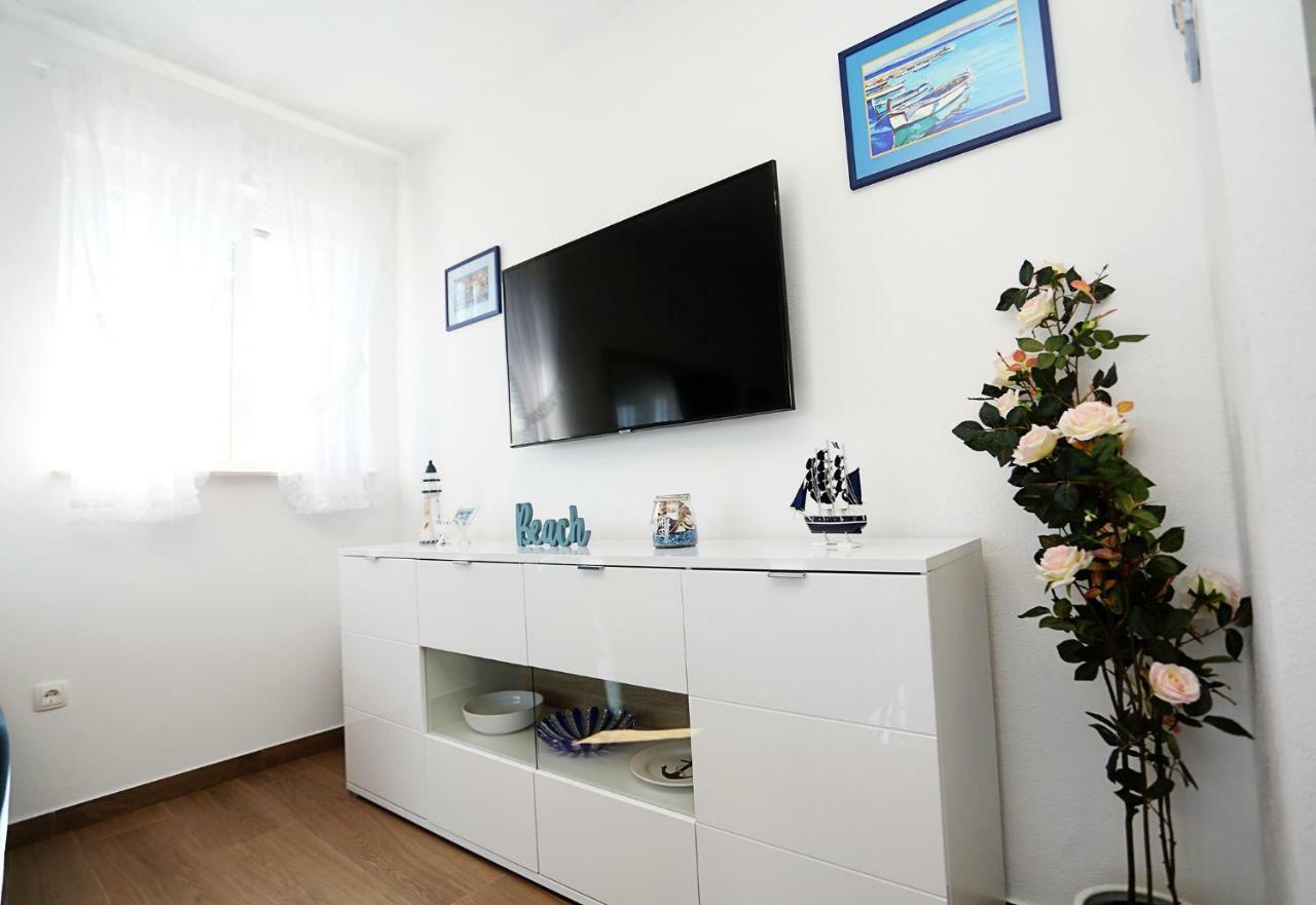 Apartments Romarin ซูเปตาร์ ภายนอก รูปภาพ