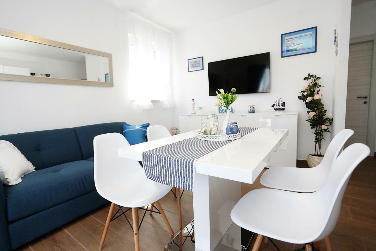 Apartments Romarin ซูเปตาร์ ภายนอก รูปภาพ