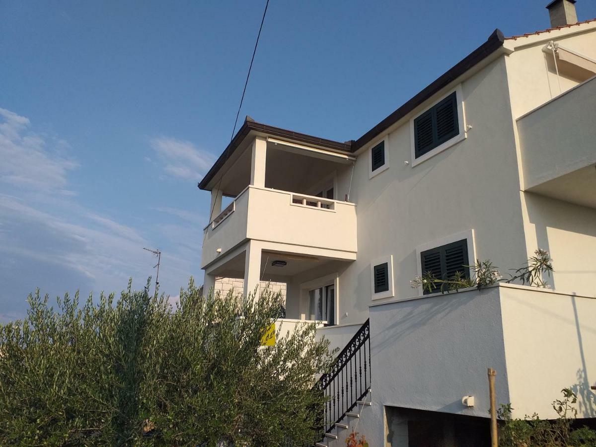 Apartments Romarin ซูเปตาร์ ภายนอก รูปภาพ